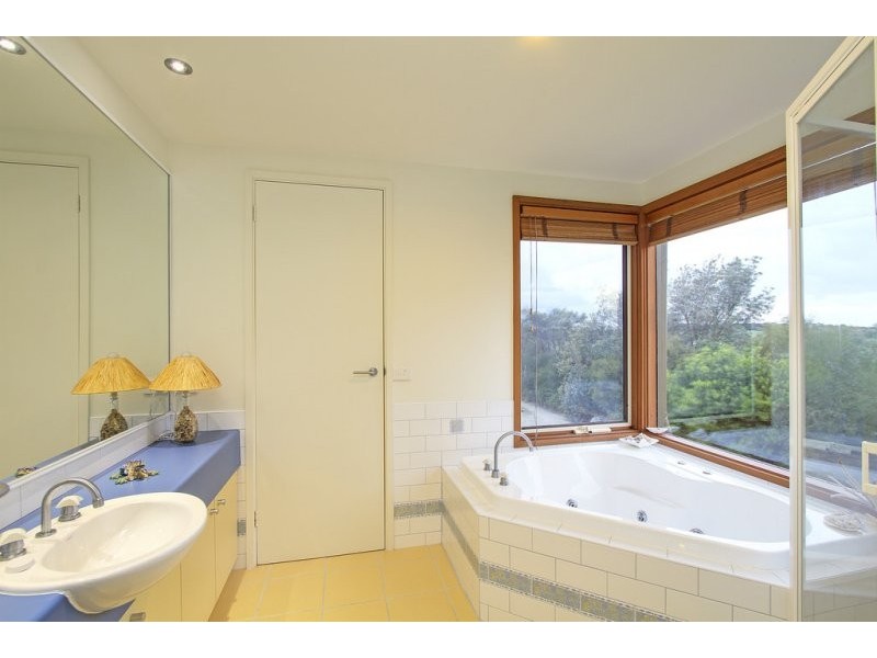 265 Shellcott Rd, Yanakie VIC 3960