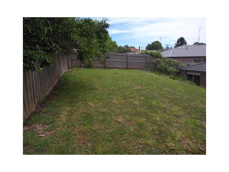 22 Tobruk Street, Warragul VIC 3820