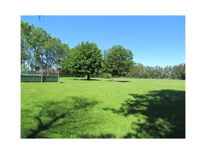 359 Little Moe River Road, Yarragon VIC 3823