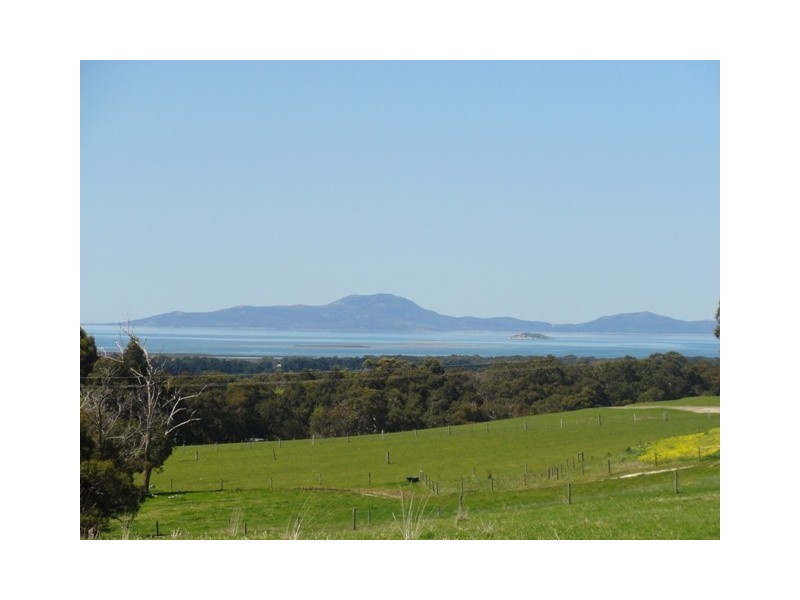 1 Harmon Rd, Foster VIC 3960