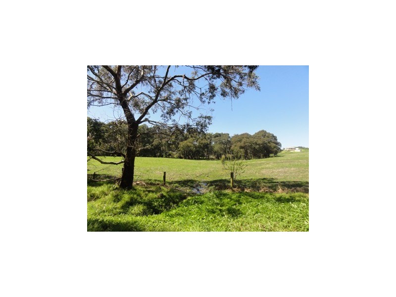 1 Harmon Rd, Foster VIC 3960
