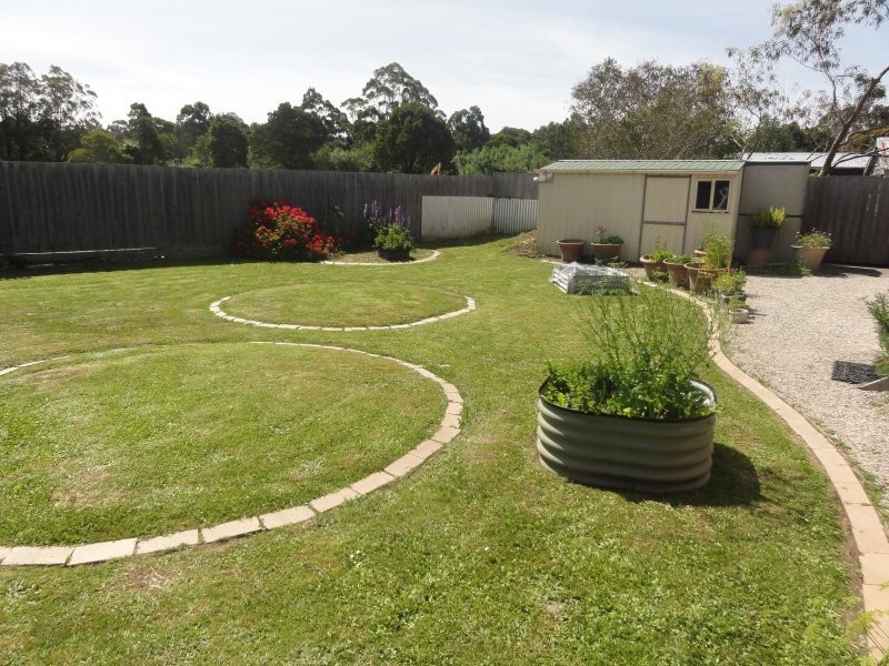 15 Victory Avenue, Foster VIC 3960