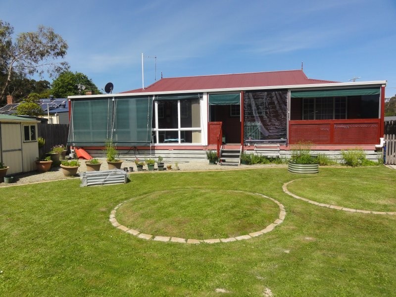 15 Victory Avenue, Foster VIC 3960