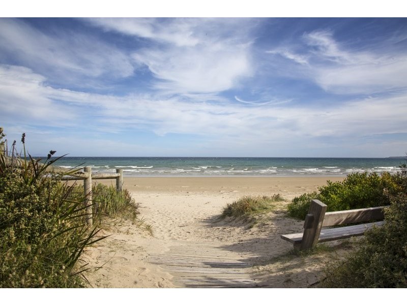 6 Waratah Avenue, Waratah Bay VIC 3959