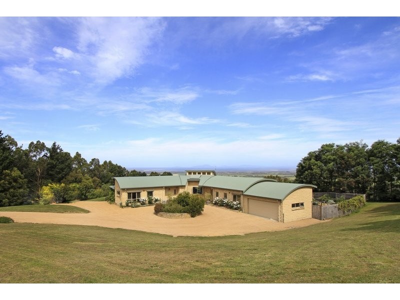 585 Fish Creek-Foster Rd, Foster VIC 3960