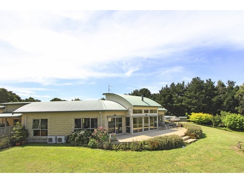 585 Fish Creek-Foster Rd, Foster VIC 3960