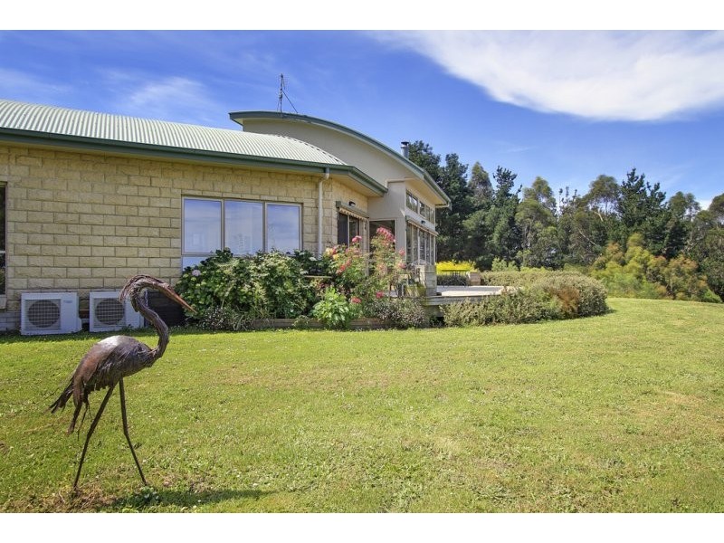 585 Fish Creek-Foster Rd, Foster VIC 3960