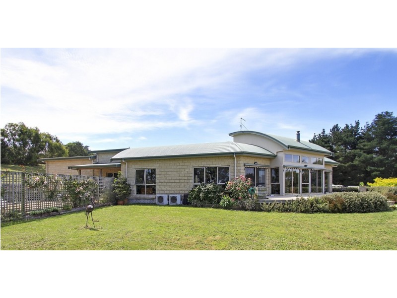 585 Fish Creek-Foster Rd, Foster VIC 3960