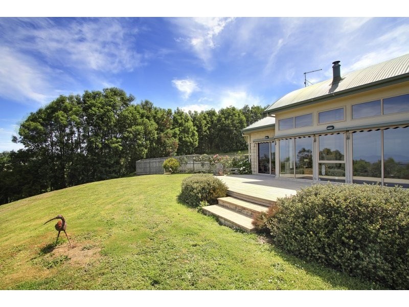 585 Fish Creek-Foster Rd, Foster VIC 3960