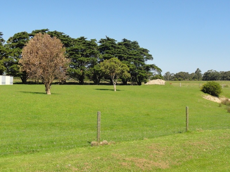 60 Mc Kanes Rd, Toora VIC 3962