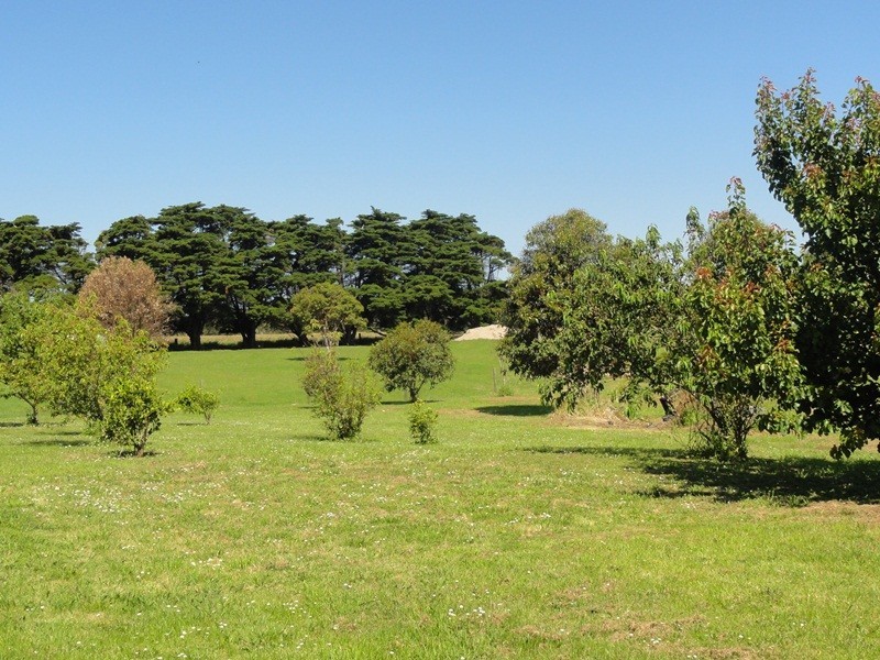 60 McKanes Rd, Welshpool VIC 3966