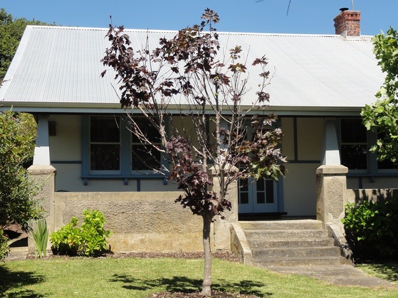 9 Dutton Street, Toora VIC 3962