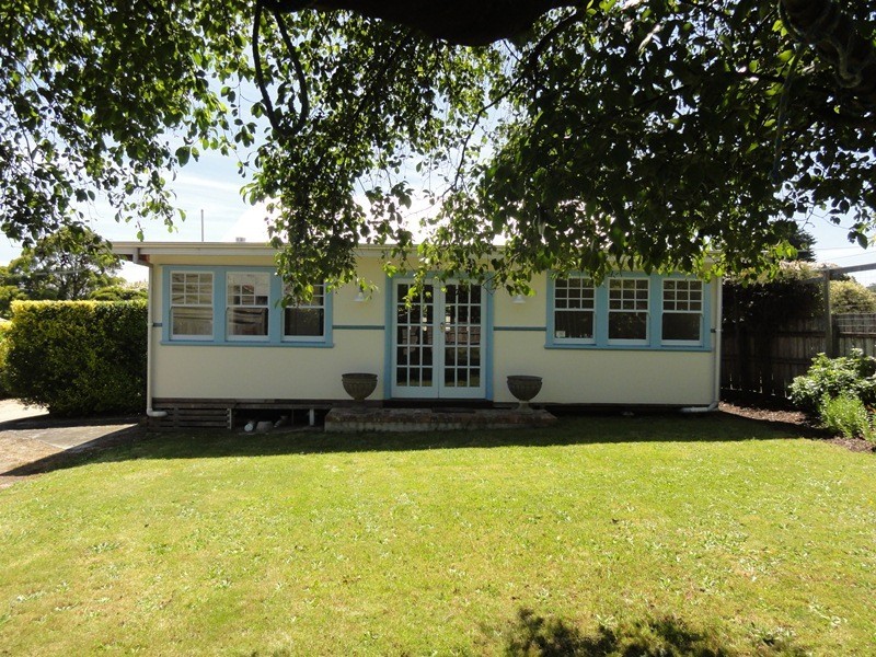 9 Dutton Street, Toora VIC 3962