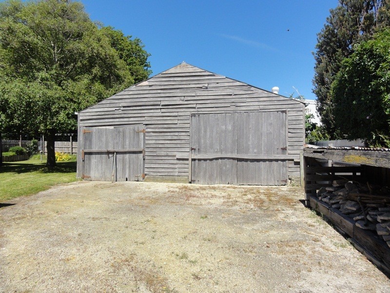 9 Dutton Street, Toora VIC 3962