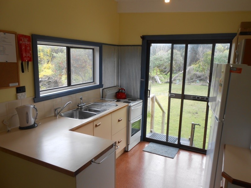 2 Beach Pde, Sandy Point VIC 3959