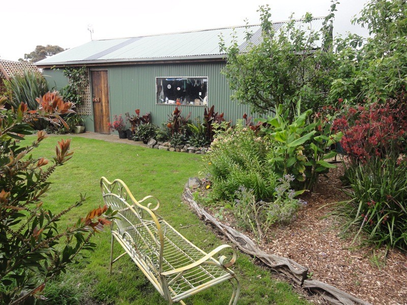 80 Grevillia Street, Walkerville VIC 3956
