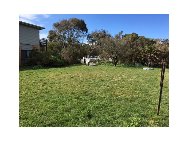 135 Acacia Road, Walkerville VIC 3956