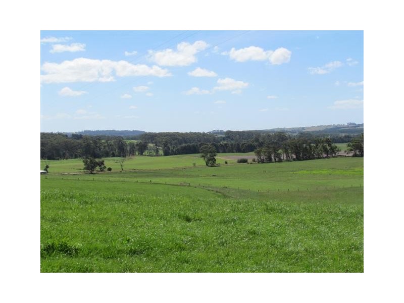 1515 + 1517 Drouin – Korumburra Road, Poowong North VIC 3988