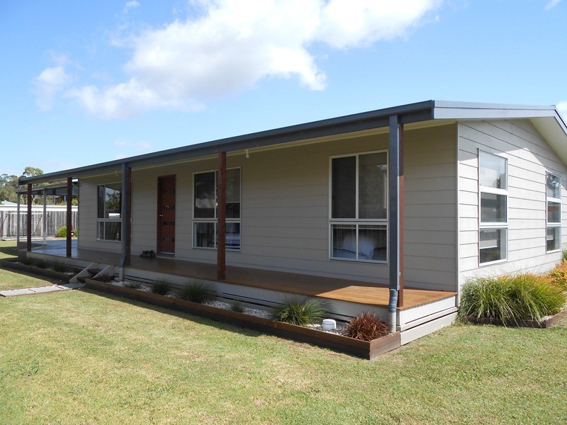 6 Stratton Street, Port Welshpool VIC 3965