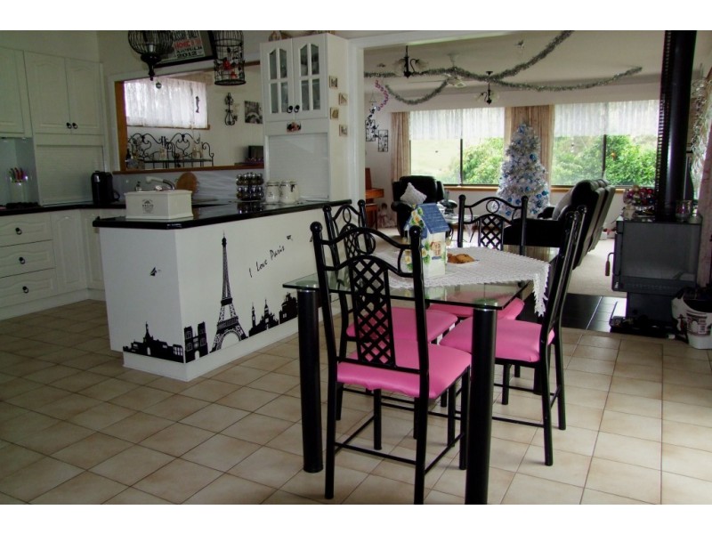 29 Berrys Creek Rd, Berrys Creek VIC 3953