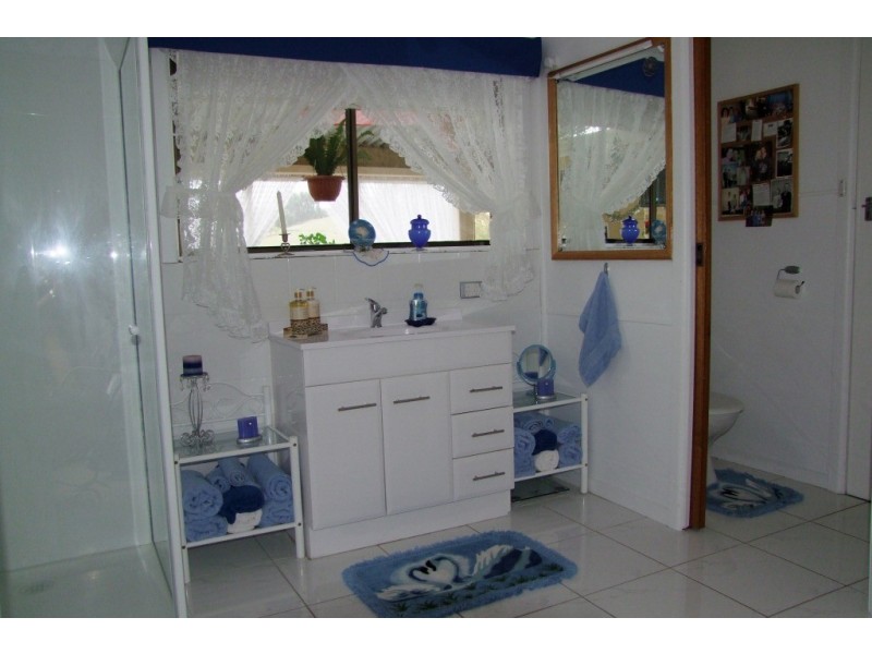 29 Berrys Creek Rd, Berrys Creek VIC 3953