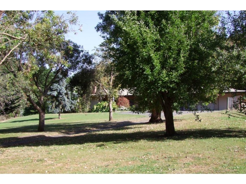 180 Hulls Road, Nerrena VIC 3953