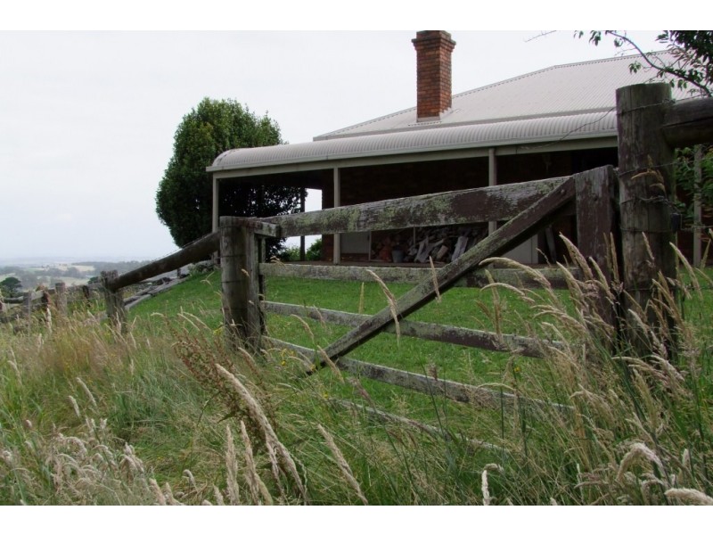 265 Barnes Road, Kardella VIC 3951