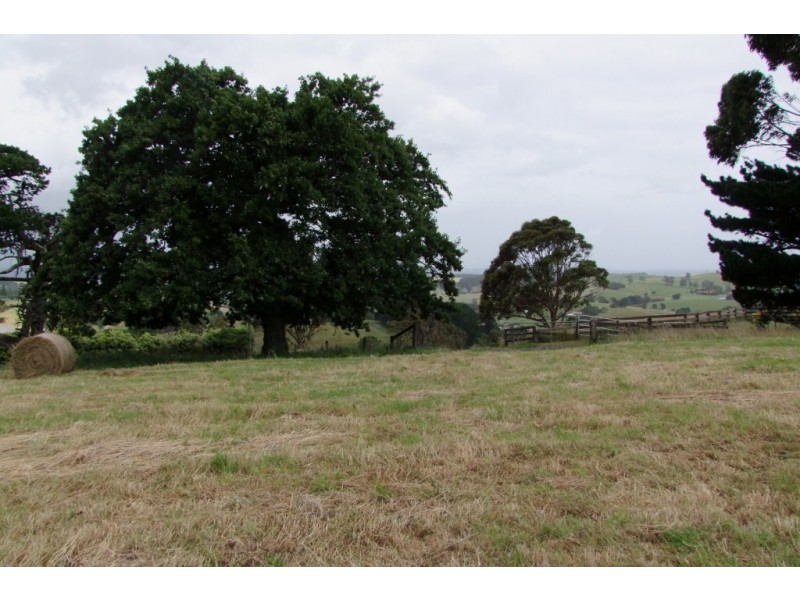 265 Barnes Road, Kardella VIC 3951