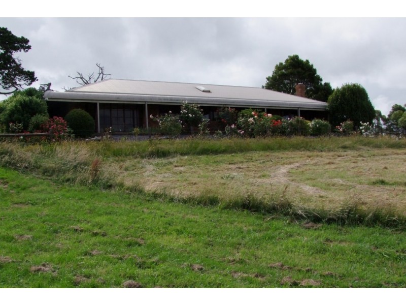 265 Barnes Road, Kardella VIC 3951