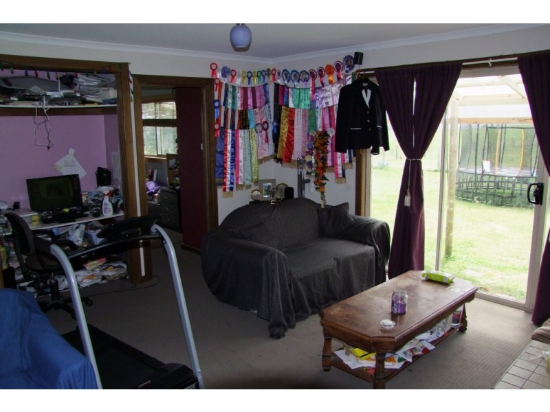 120 DEMPSEY RD, Stony Creek VIC 3371