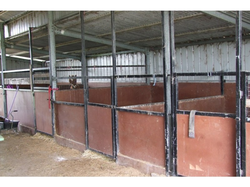 120 DEMPSEY RD, Stony Creek VIC 3371