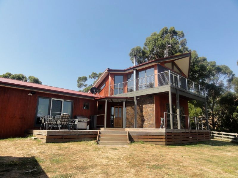 Foster VIC 3960