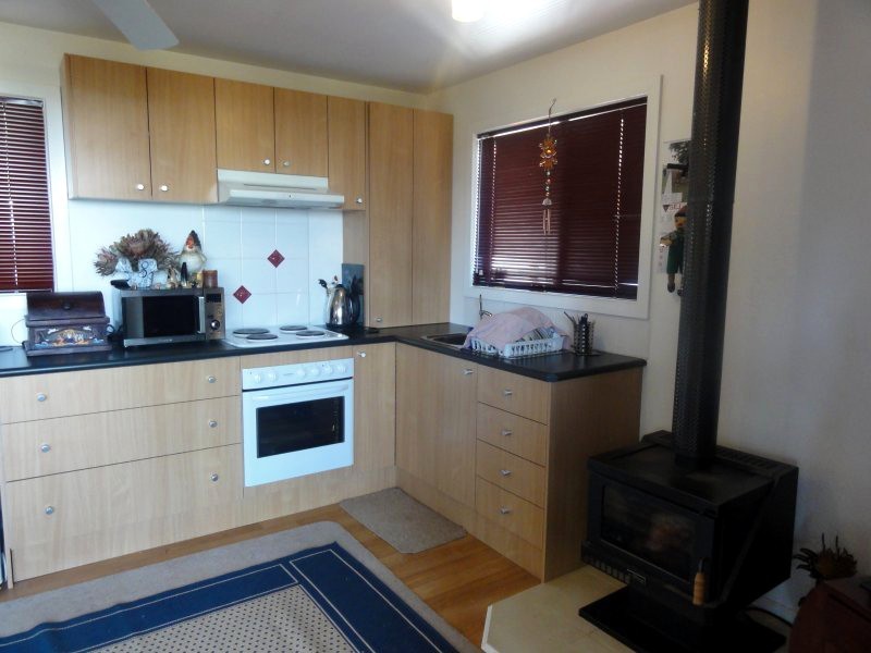 Foster VIC 3960