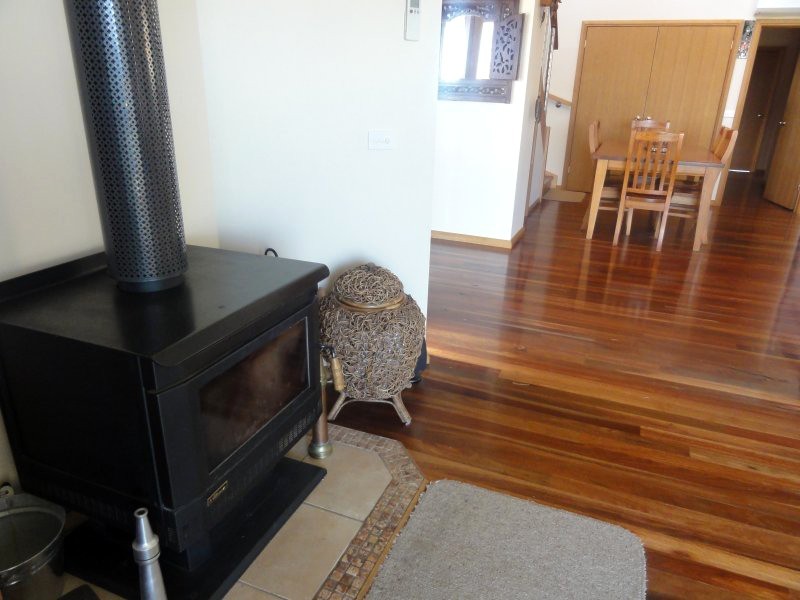 Foster VIC 3960