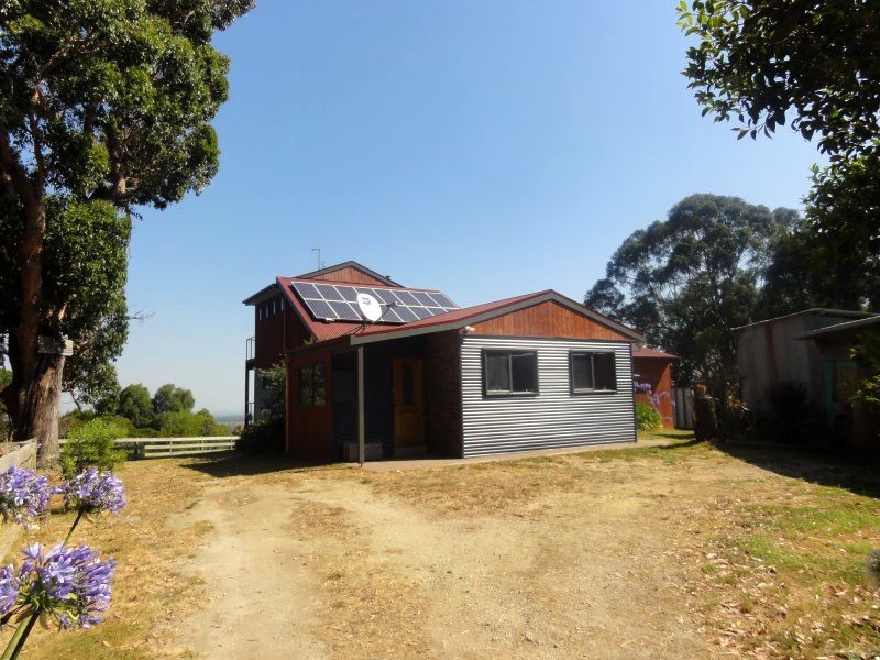 Foster VIC 3960