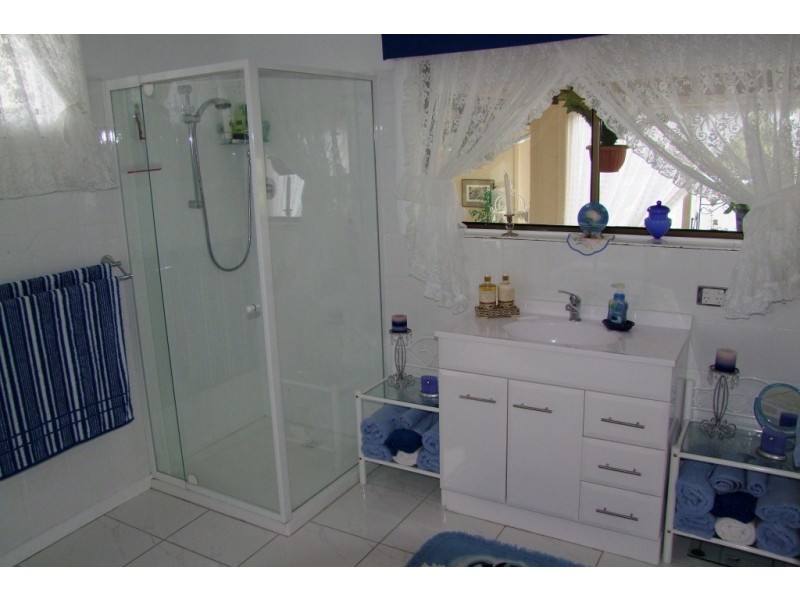 29 Berrys Creek Rd, Berrys Creek VIC 3953