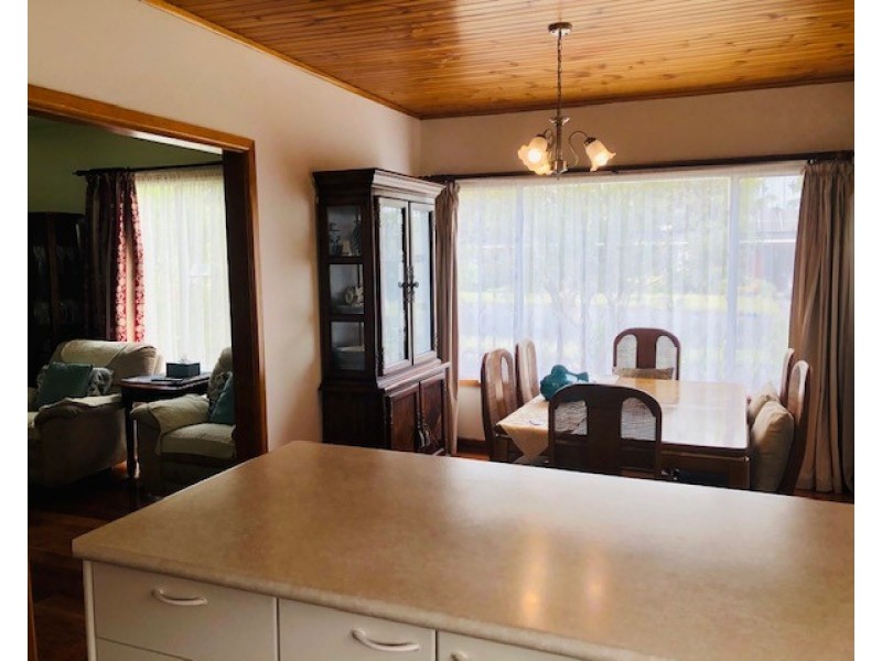 3 Hall Rd, Foster VIC 3960