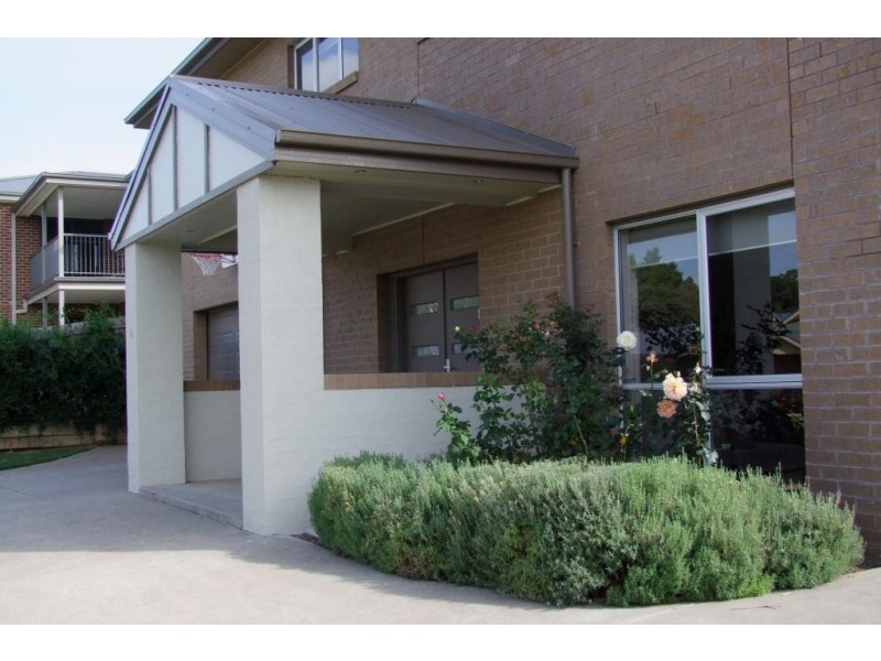 4 Silverback Place, Leongatha VIC 3953