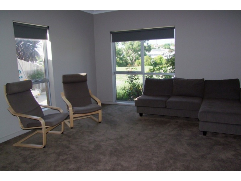 4 Silverback Place, Leongatha VIC 3953