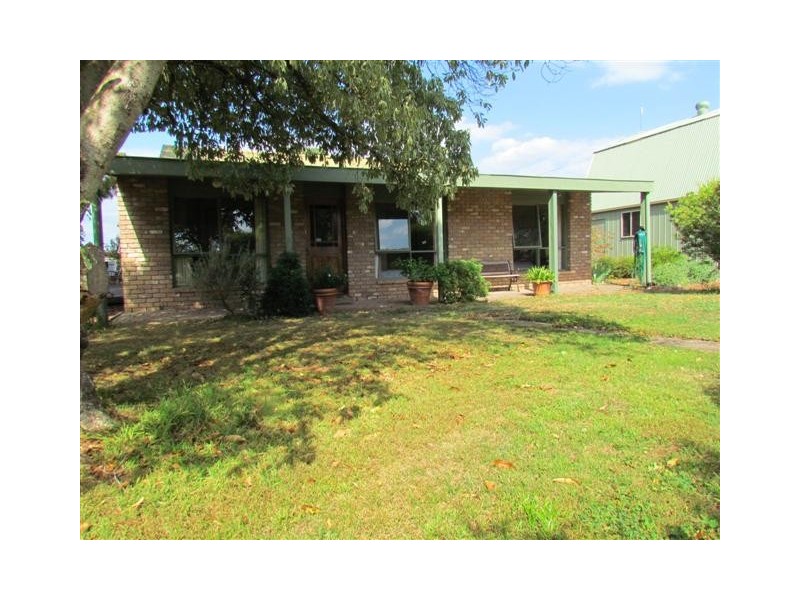 2100 Willow Grove Road, Hill End VIC 3825