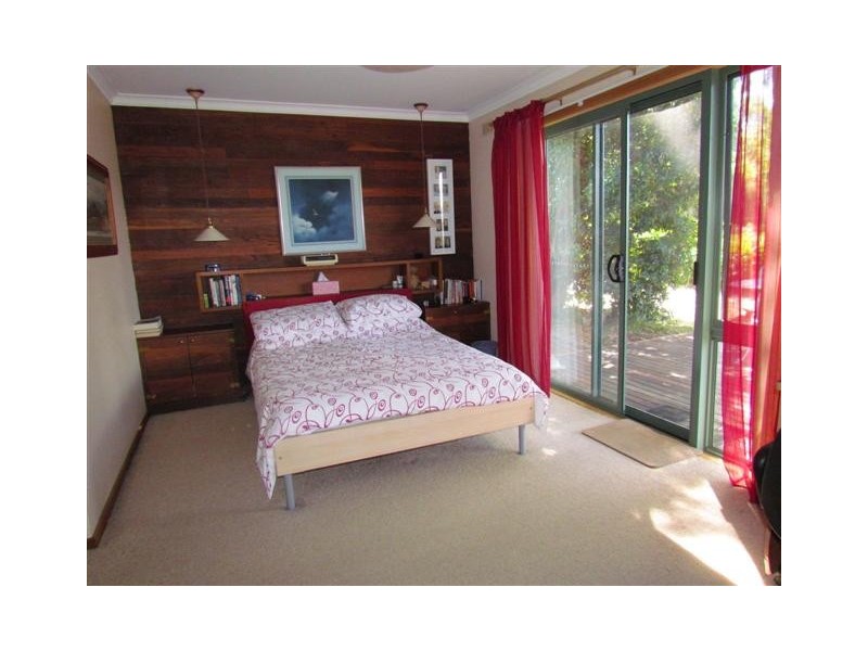 2100 Willow Grove Road, Hill End VIC 3825