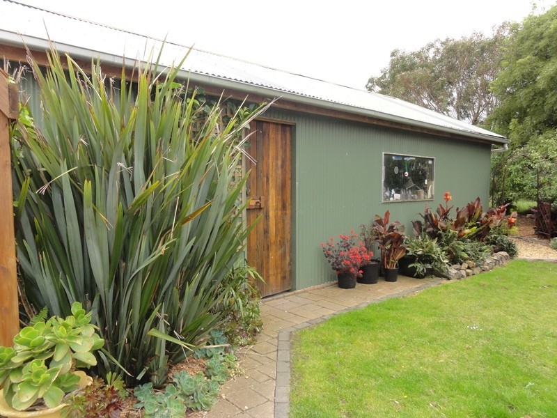 Walkerville VIC 3956