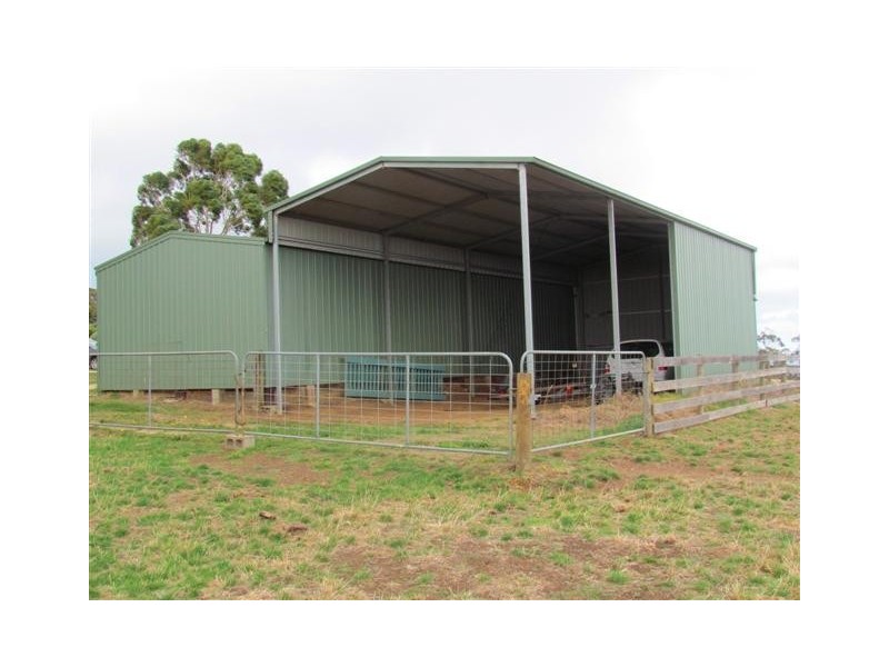 1645 Westernport Road, Heath Hill VIC 3981