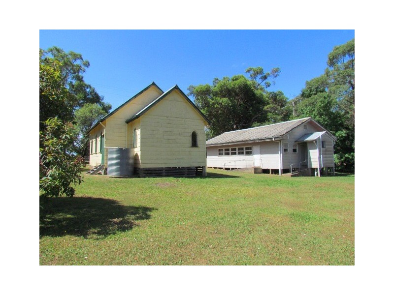 Corner Willow Grove Road and Paynters Road, Hill End VIC 3825