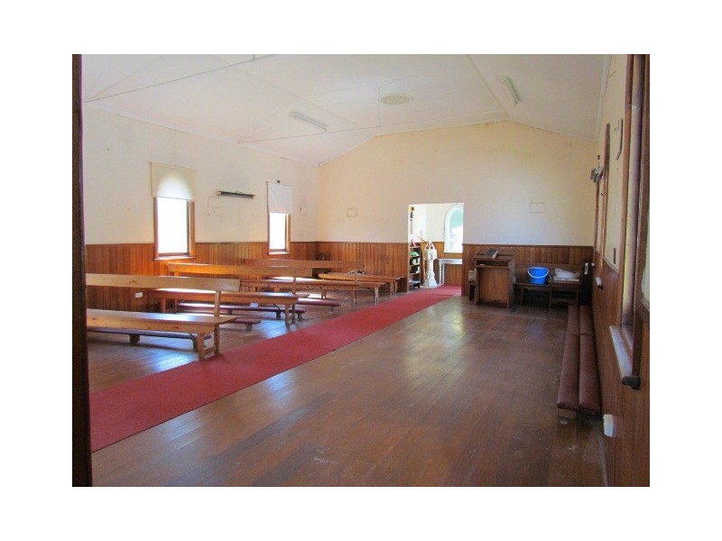 Corner Willow Grove Road and Paynters Road, Hill End VIC 3825