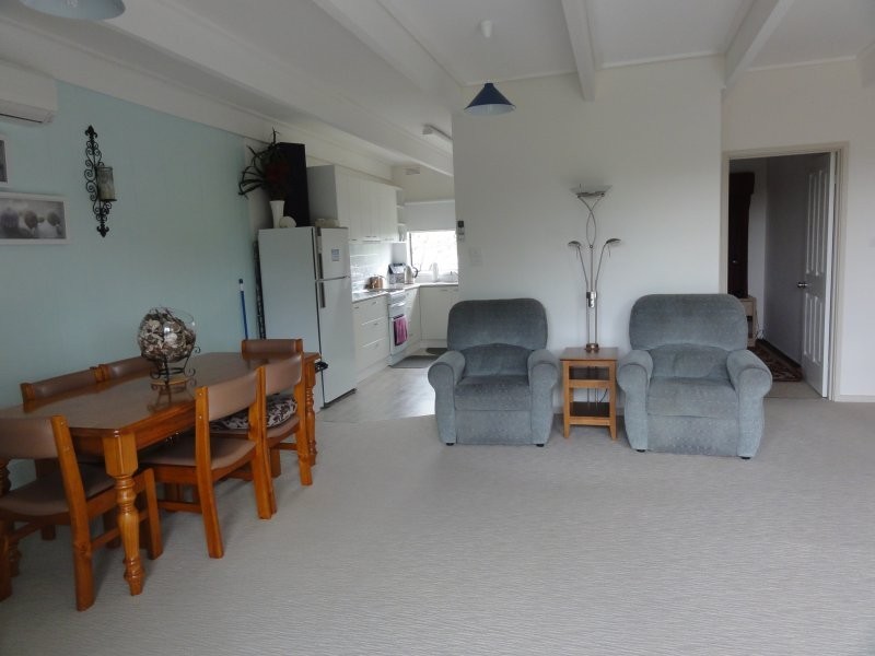 109 Acacia St, Walkerville VIC 3956