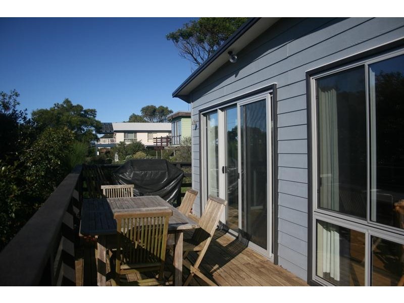105 Acacia St, Walkerville VIC 3956