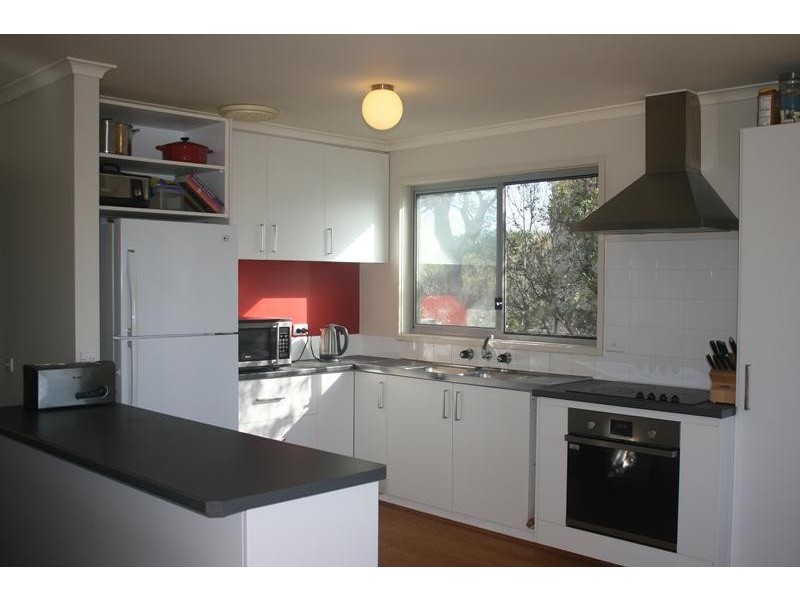 105 Acacia St, Walkerville VIC 3956