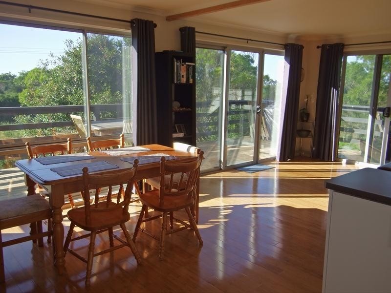 105 Acacia St, Walkerville VIC 3956