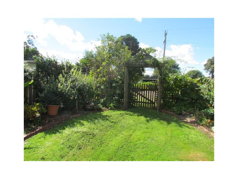 2383 Willow Grove Road, Hill End VIC 3825
